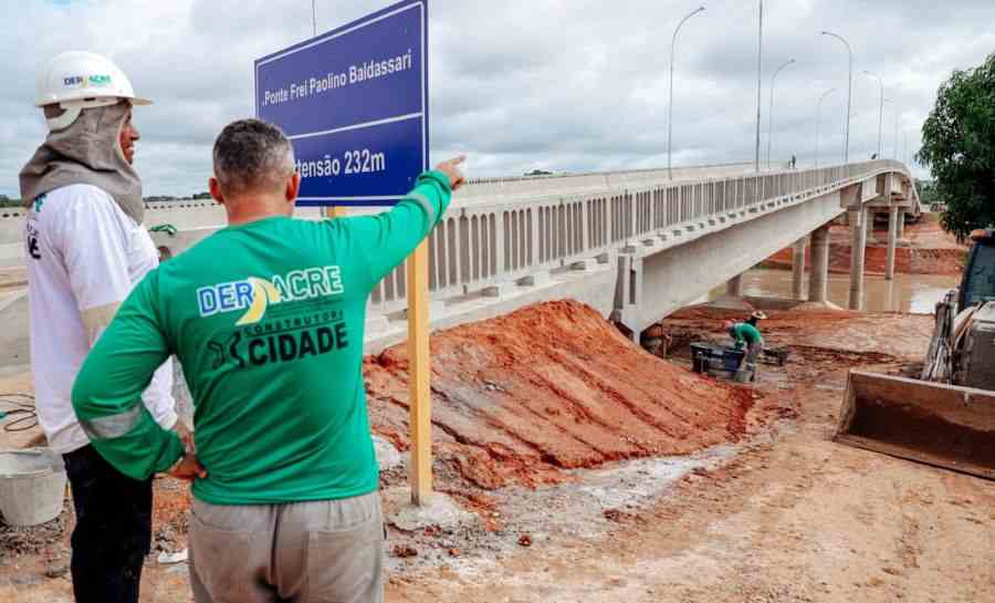 Construção da Ponte Frei Paolino Baldassari é ‘um sonho realizado’ para famílias de Sena Madureira